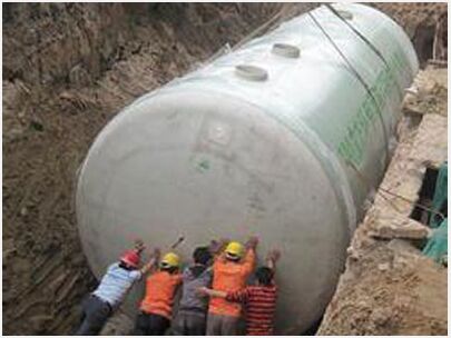 玻璃钢化粪池现场施工实拍大图